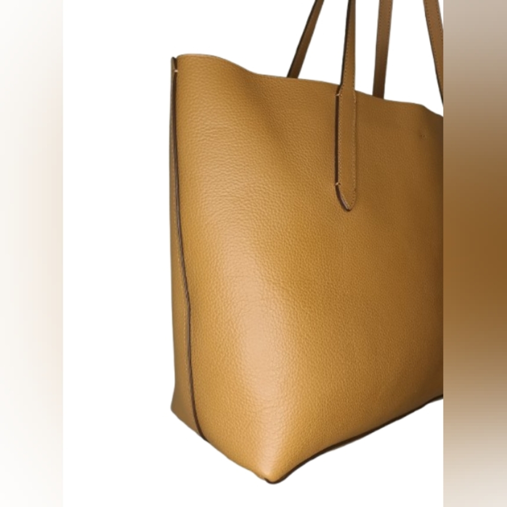 Coach NWOT Tan Leather Tote Bag - Picture 8 of 16